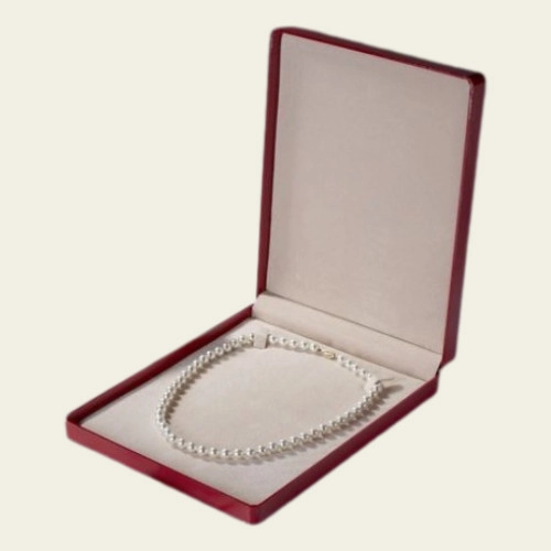 Necklace Boxes