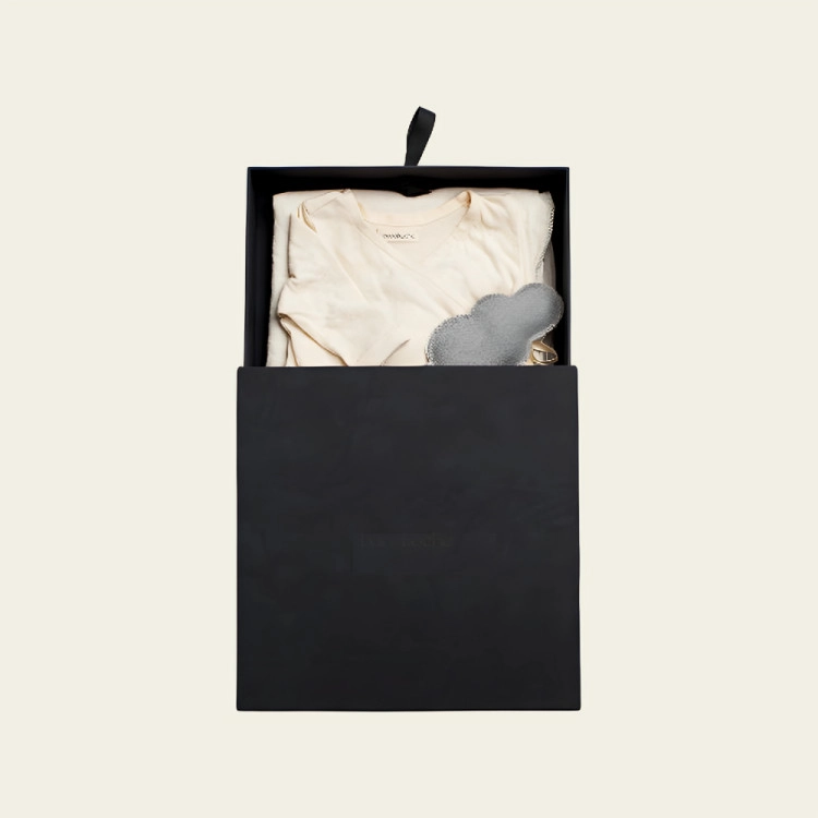 T-Shirt Packaging Boxes